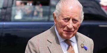 King Charles’s protection officer steps in as wasp interrupts royal outing
